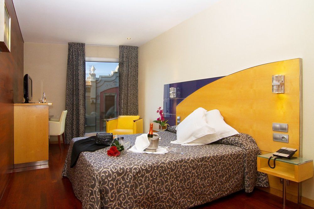 Hotel Sansi Barselona Dış mekan fotoğraf
