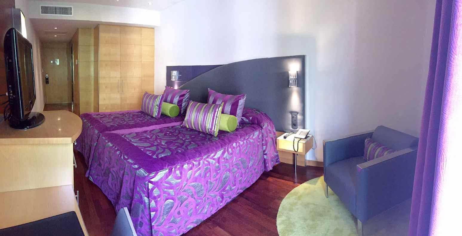 Hotel Sansi Barselona Oda fotoğraf